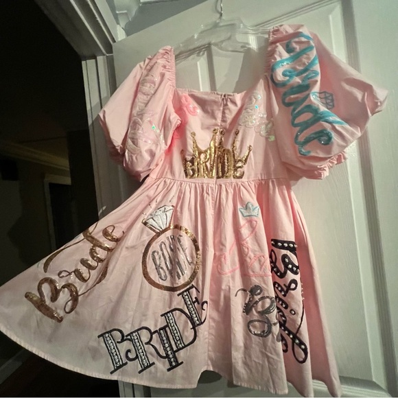 Queen of Sparkles light pink Bride dress size small - Picture 2 of 6